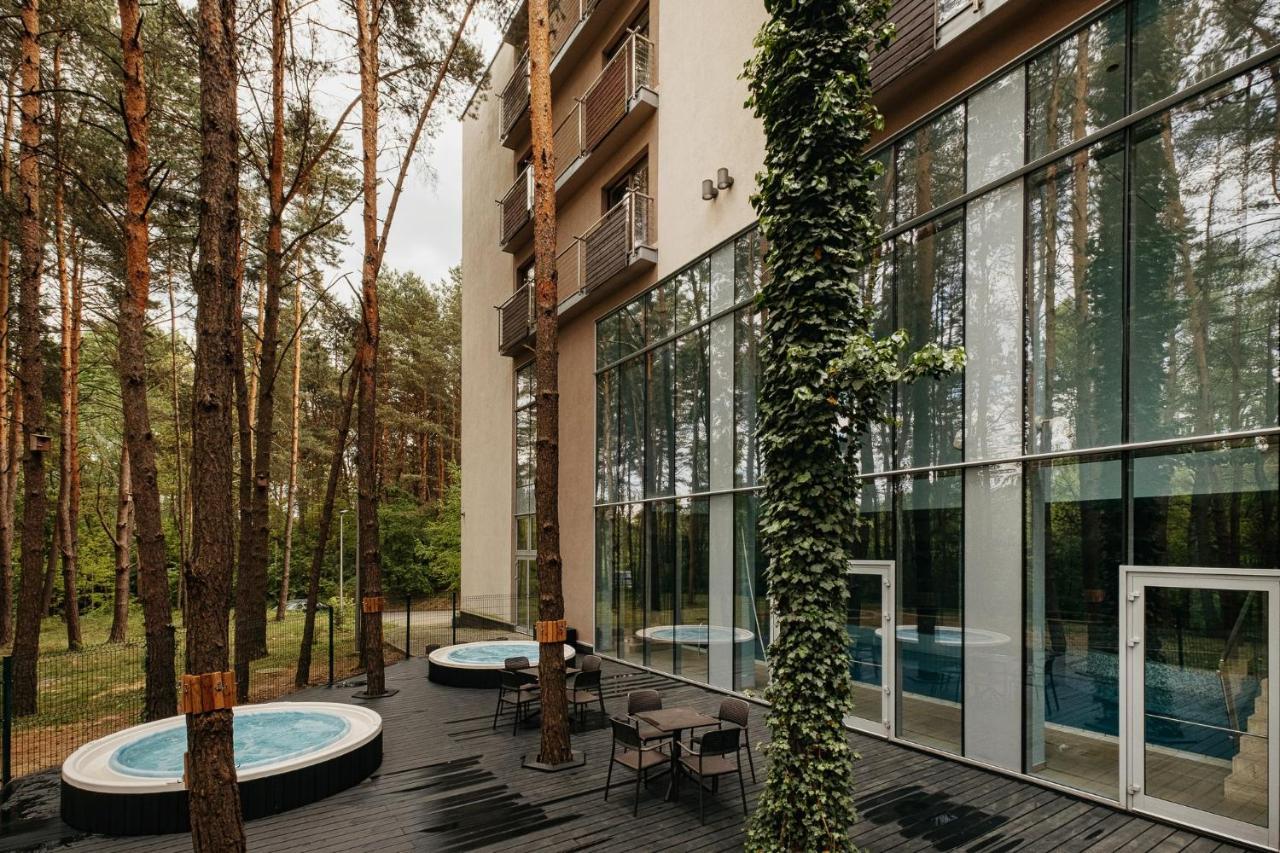 Hotel Uroczysko Cedzyna Екстериор снимка