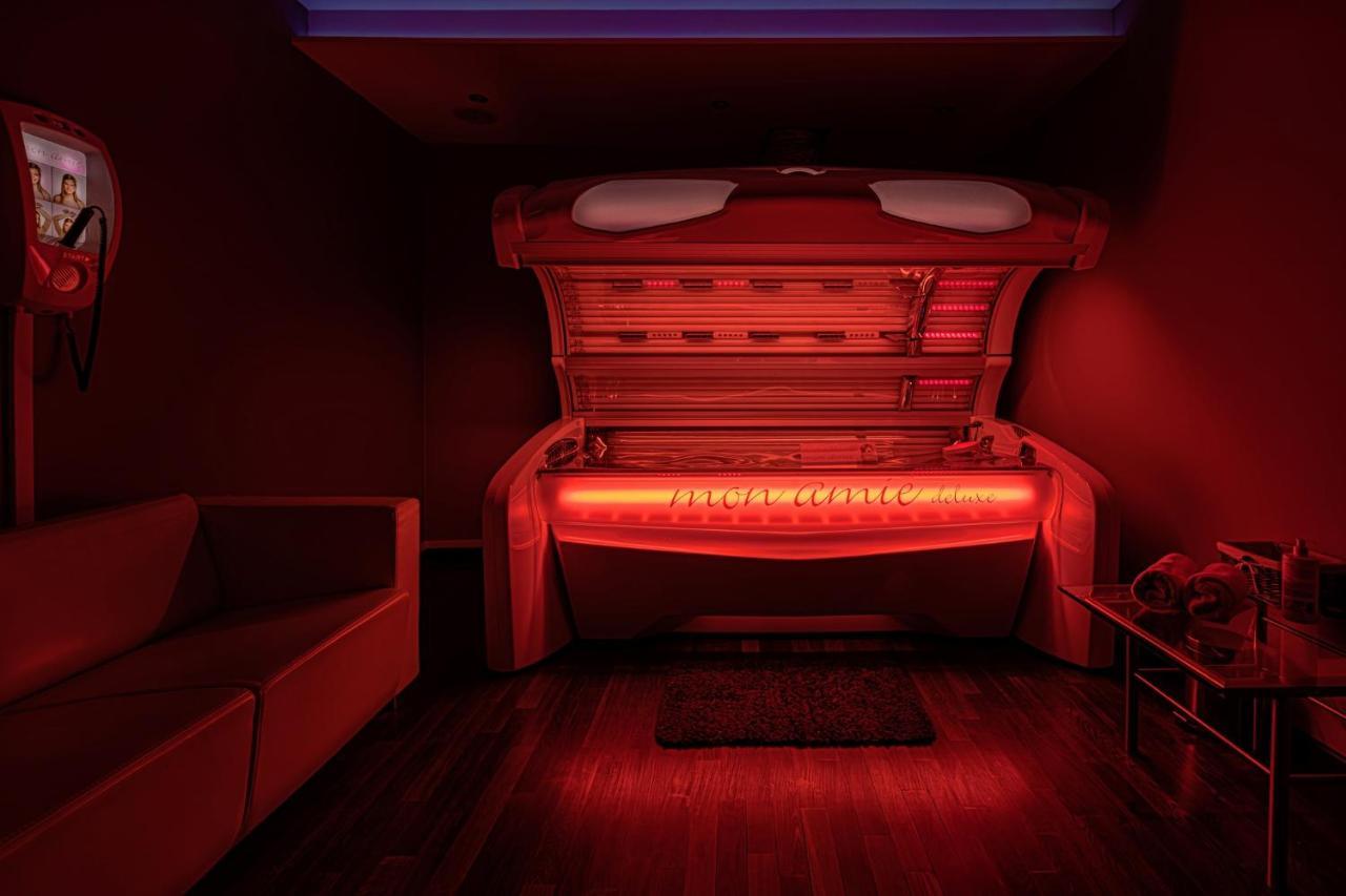 Hotel Uroczysko Cedzyna Екстериор снимка